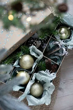 Låda för 12 julgranskulor med lock, Dia 8cm, Paper, Brun