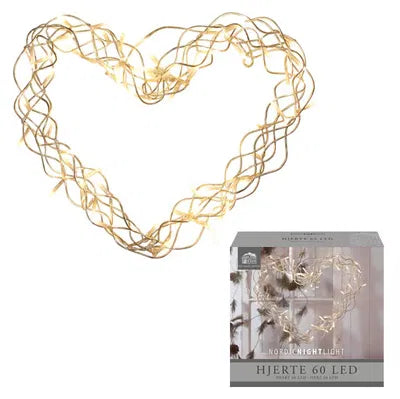 Krans, hjärtformad m/60 varmvita LED-lampor