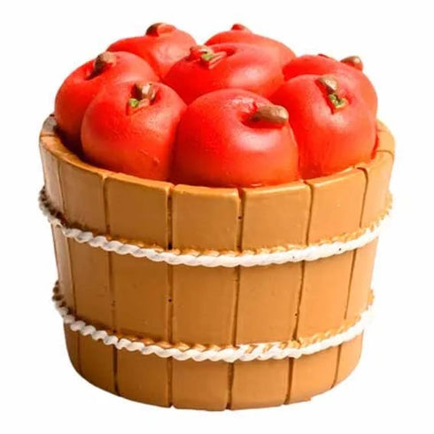 Äpplen i korg till Nissedörr