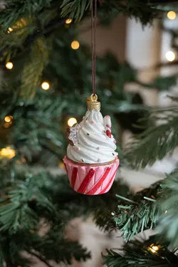 Jultårta, H8cm, Polyresin, Röd