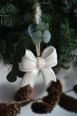 Rosett, H6,5cm, Stengods, Guldfärgad