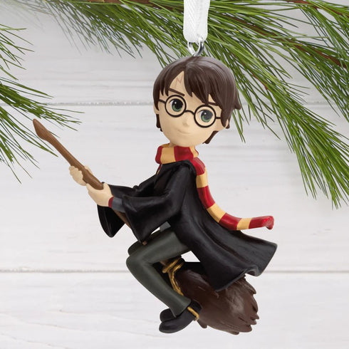 Ornament FC Harry Riding Broom